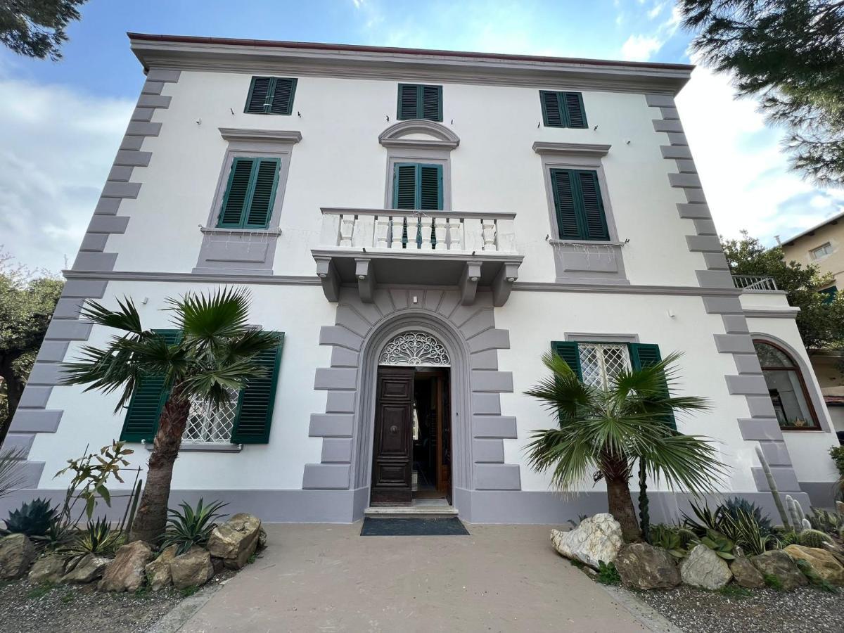 Villa Giulietta Hotel Castiglioncello Exterior photo